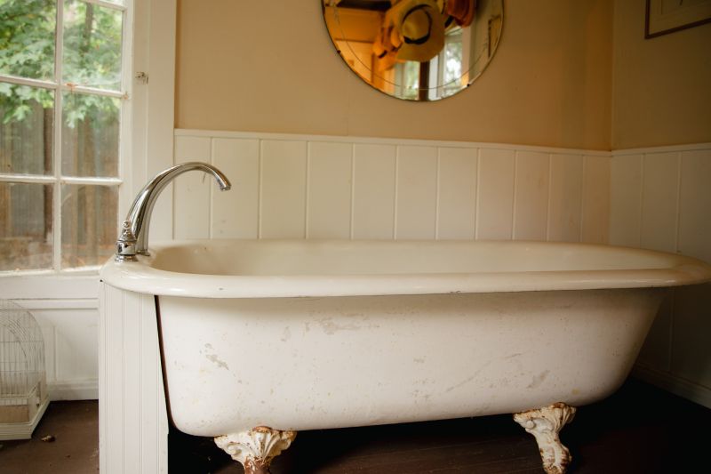 Traditional Bathtubs
